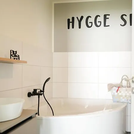 Hygge Flow- Fuer Bis Zu 4 Personen Mit Whirlpool Und Sauna - Haustiere Herzlich Willkommen, Garten Umzaeunt Nordhorn