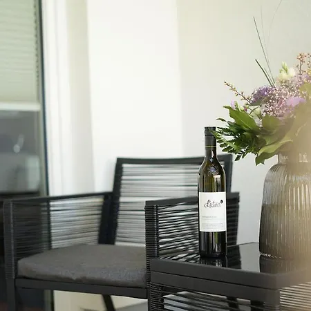 Hygge Flow- Fuer Bis Zu 4 Personen Mit Whirlpool Und Sauna - Haustiere Herzlich Willkommen, Garten Umzaeunt Apartament