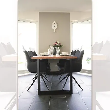Hygge Flow- Fuer Bis Zu 4 Personen Mit Whirlpool Und Sauna - Haustiere Herzlich Willkommen, Garten Umzaeunt Apartament