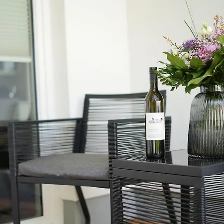 Apartament Hygge Flow- Fuer Bis Zu 4 Personen Mit Whirlpool Und Sauna - Haustiere Herzlich Willkommen, Garten Umzaeunt Nordhorn