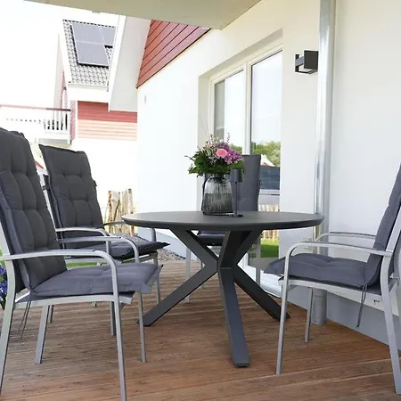 Hygge Flow- Fuer Bis Zu 4 Personen Mit Whirlpool Und Sauna - Haustiere Herzlich Willkommen, Garten Umzaeunt *